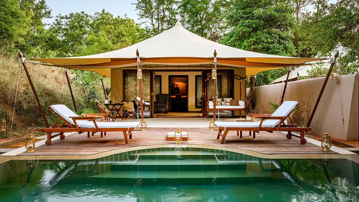 Hotel stay near Ranthambore Tiger Reserve
